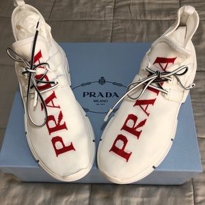 Meet your Posher, Sassy